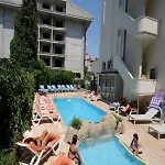 Ξενοδοχείο Moda Μαρμαρίς