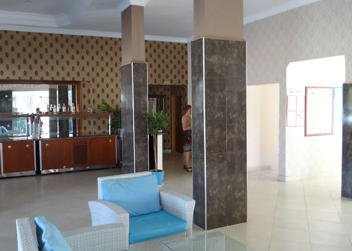 Moda Hotel